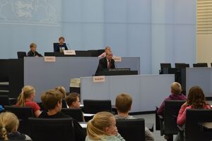 Löchgauer Kinder und Jugendliche im Landtag von Baden-Württemberg
